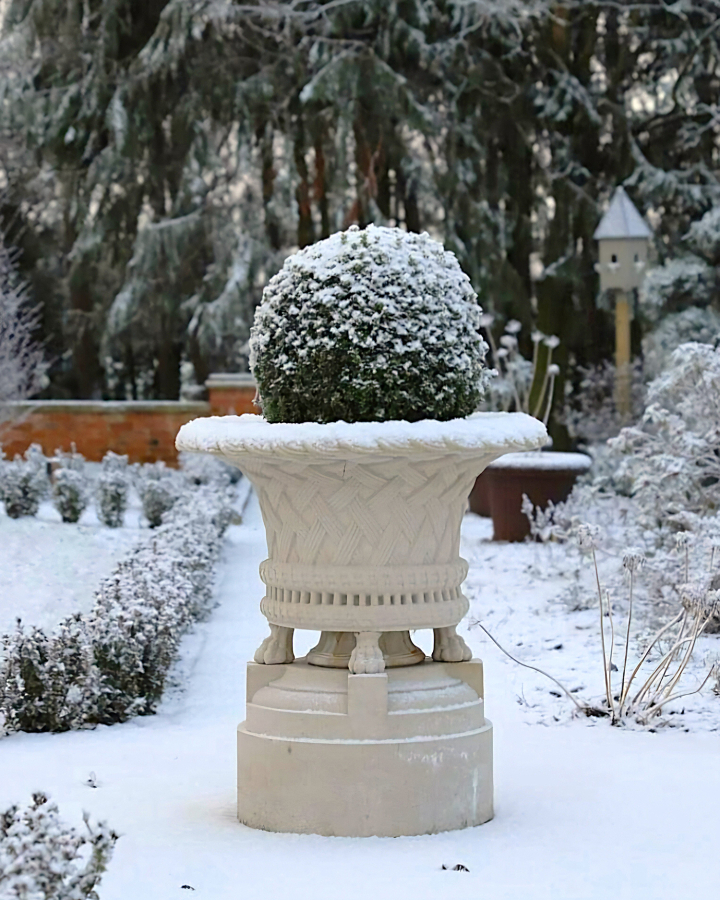 Victorian Jardiniere - Farbe Portland