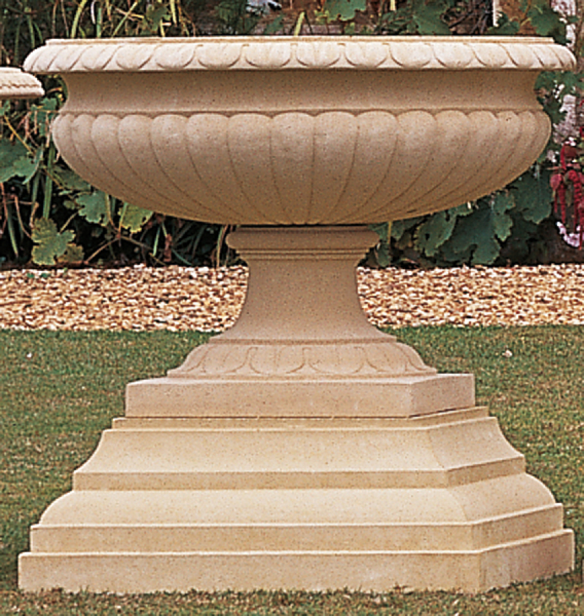Large Winslow Pedestal - Farbe Bath