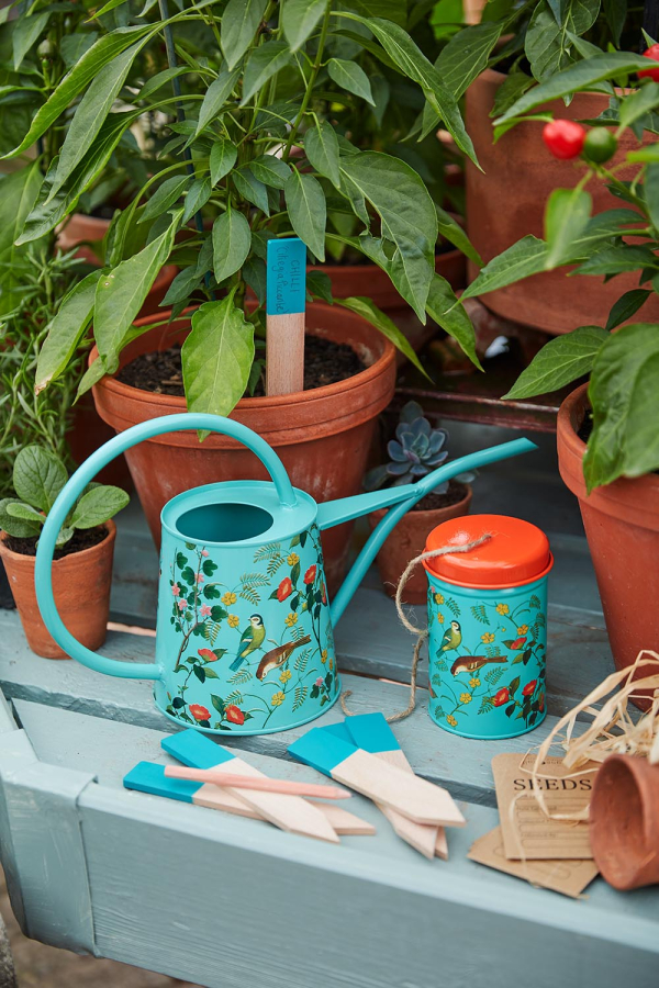 Twine in a Tin Flora & Fauna