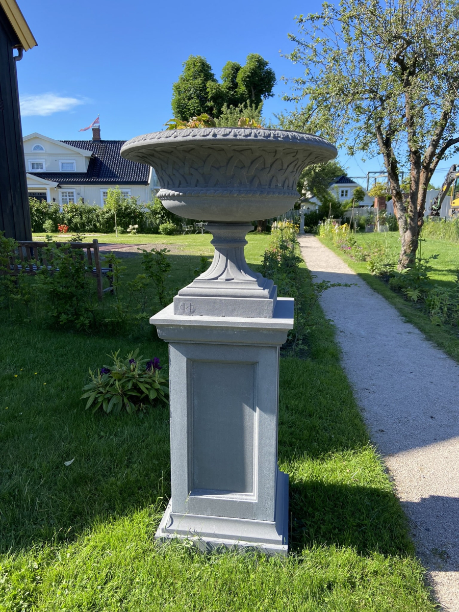 Eastwell Urn - Farbe Portland