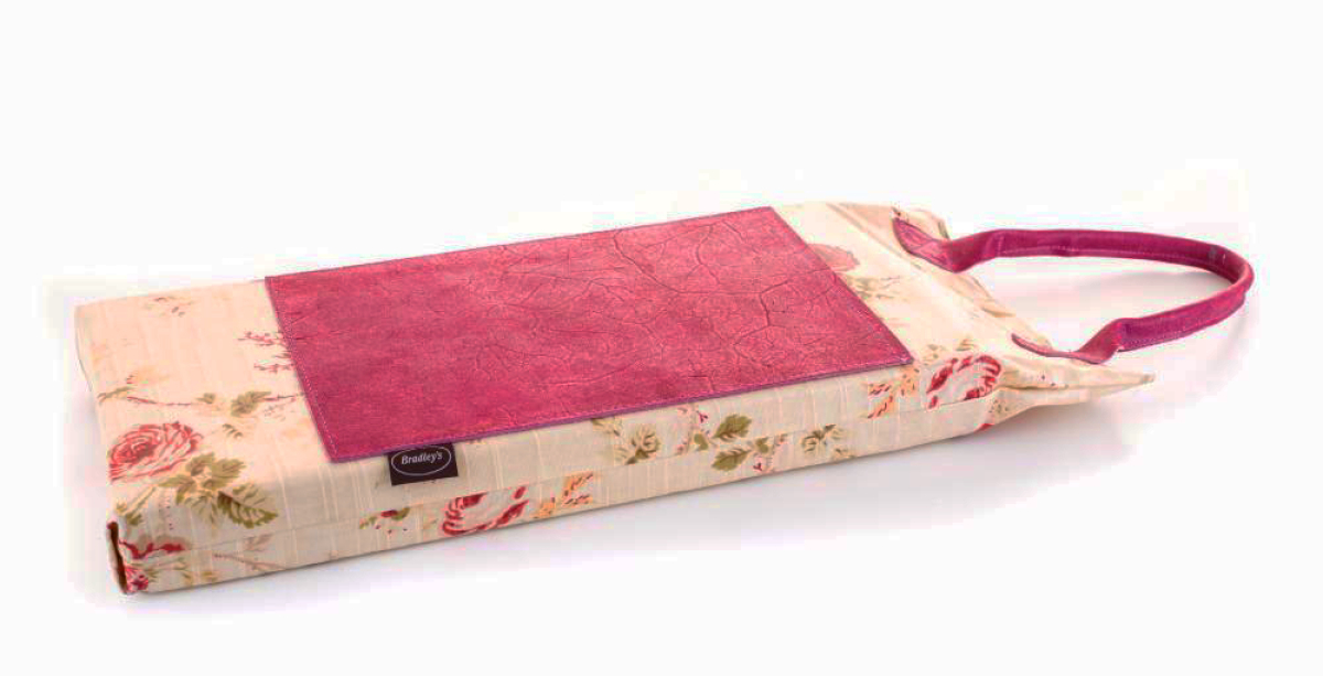 English Rose Kneeler Pink