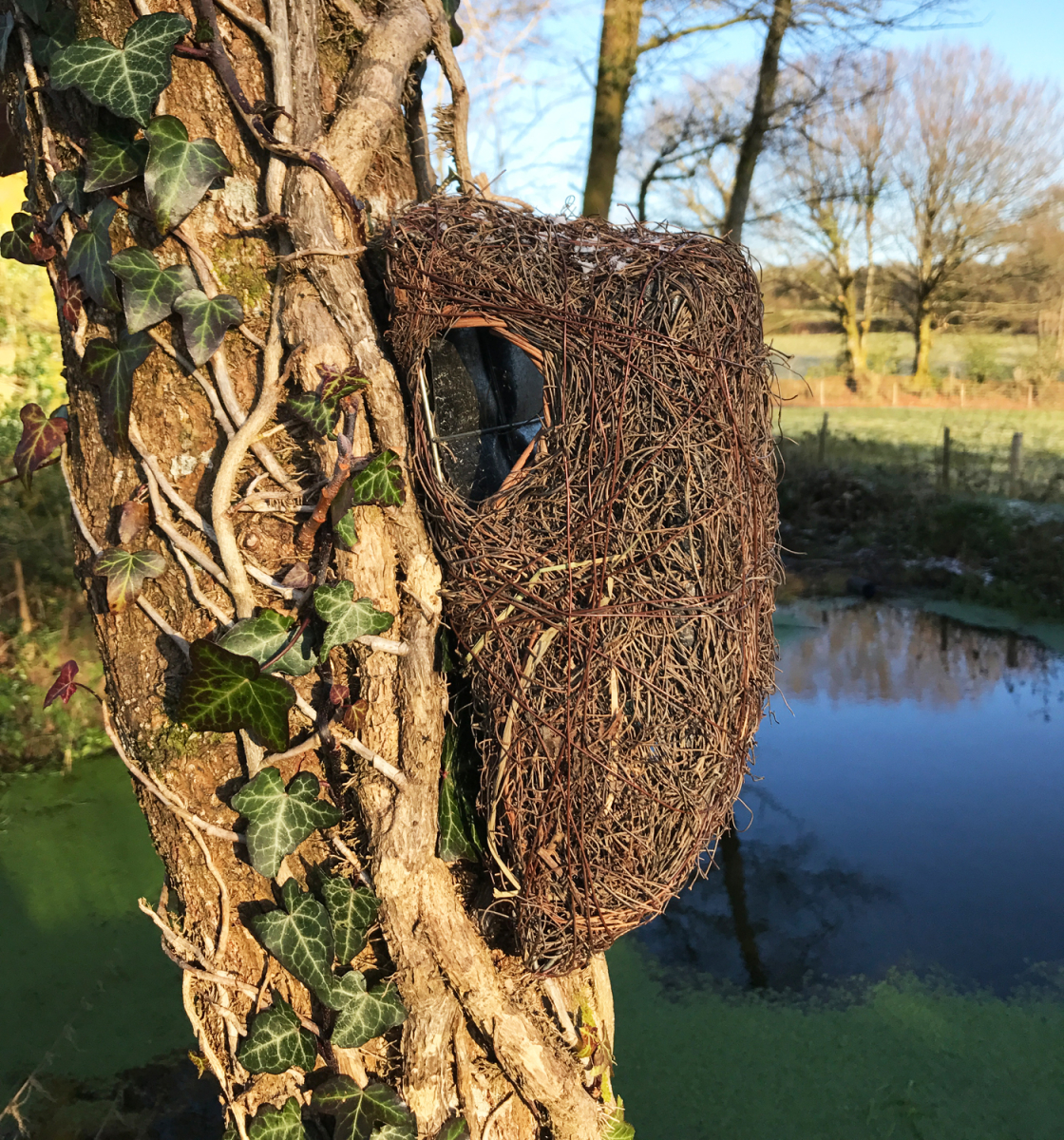 Tree Nest Pouch