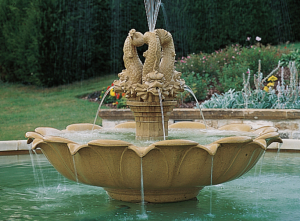 Lotus Bowl mit Triple Dolphin Fountain - Bath